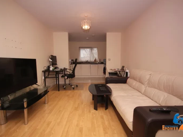 1-bed-flat-for-sale-on-silwood-street-se16-8401729680545_F