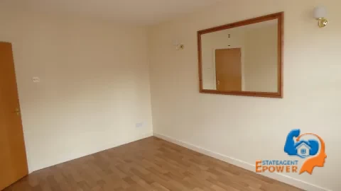 1-bed-flat-with-balcony-for-sale-in-elizabeth-square-se16-7881729675083