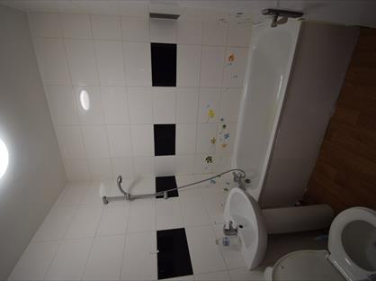 1741155705-o_1il6i388e11k21qjnk7o1su6a5d.JPG_homepage.JPG