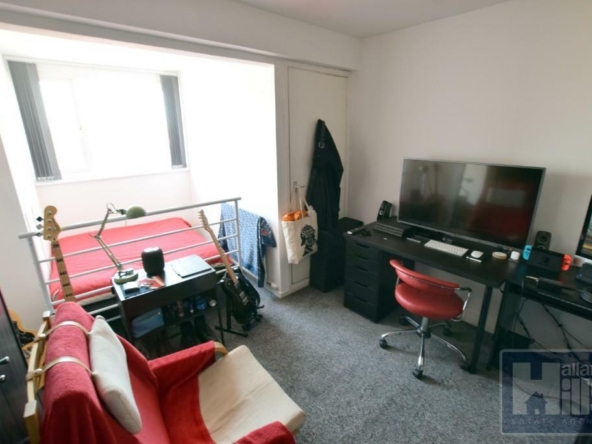 1741155851-120532_58_sharrow_lane_4bed_2023_IMG_05_0000.jpeg