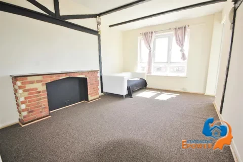 2-bed-flat-for-sale-on-raymouth-road-se16-61729683938