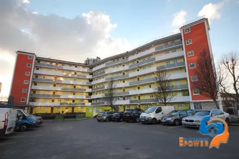 2-bed-flat-for-sale-on-raymouth-road-se16-9341729683937_F