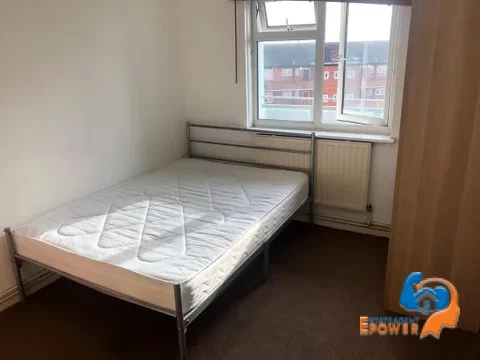 2-bed-flat-for-sale-on-raymouth-road-se16-9891729683937