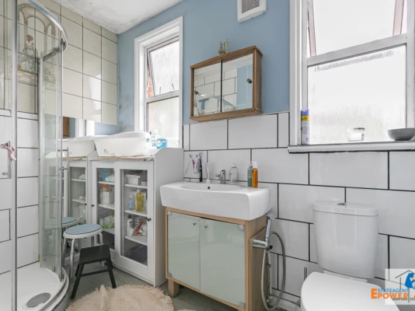craven-park-london-nw10-massive-potential-to-renovate-superbe-loc-2-711705497554