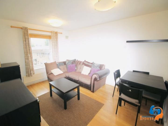 one-bedroom-apartment-with-a-balcony-and-a-view-of-the-park-2481743505869